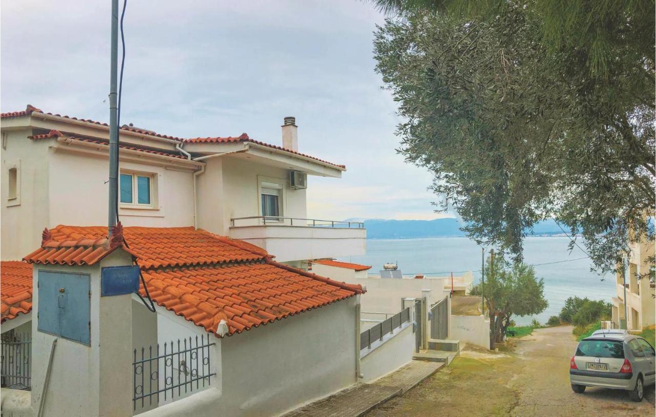 Amazing Home In Chalkida With Wifi Eksteriør billede