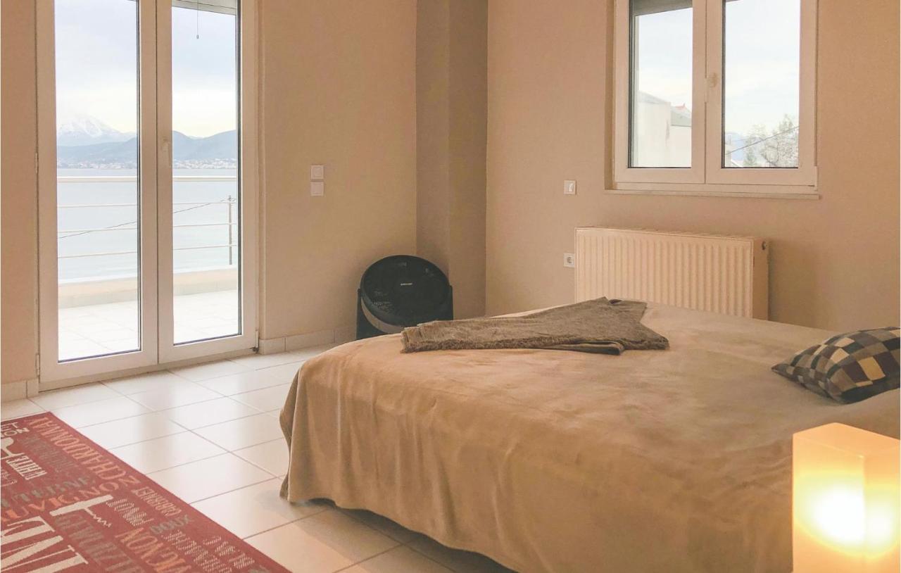 Amazing Home In Chalkida With Wifi Eksteriør billede